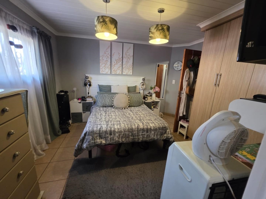 5 Bedroom Property for Sale in Wilgehof Free State